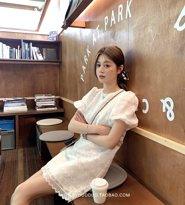 [y.jia Yijia] atmosphere lace embroidery dress 1802# PCZ