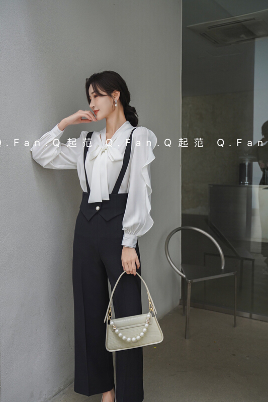 New in early summer! [style] fashionable and versatile design, feeling, diligence, straight tube suit, suspender 8771# JJ