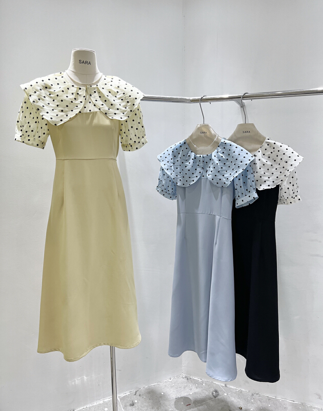 goods in stock! [Sara] sweet temperament, wave point, large lapel stitched dress 90023# lwy