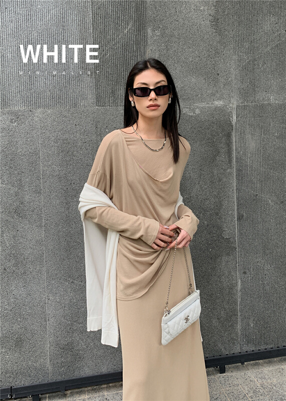 New year in early spring! [white] Korean simple and versatile long sleeve T-shirt 88221# XYJ