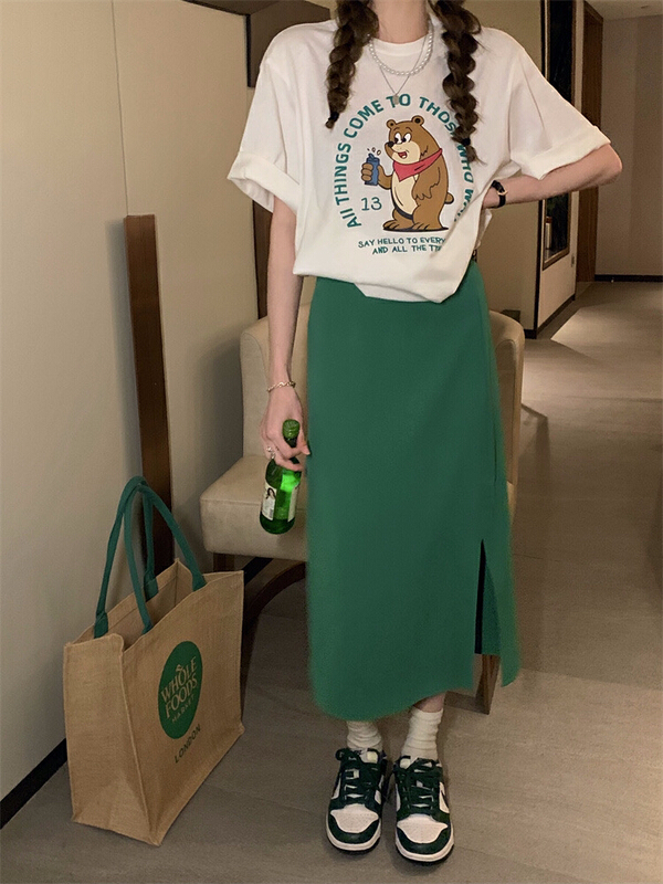 New in early summer! [timely rain] Han Feng ins design sense slit simple skirt 55531# WPL