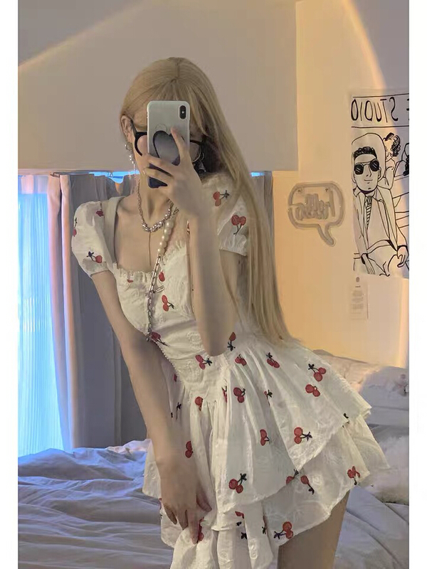 New in early summer! [L.L studio] Korean French retro bubble sleeve embroidered waistband dress 7473# PCZ