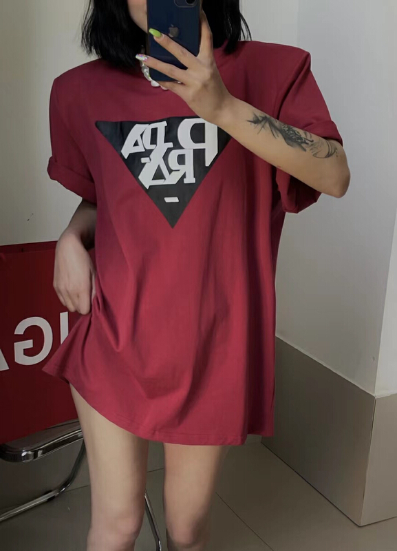 [toko. Z] personalized triangle letter Casual Short Sleeve T-shirt (without necklace) 22159# cqw
