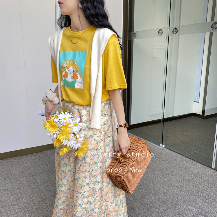 Original price 32.71! New year in early spring! [cherry studio] cute decorative girl print round neck Pullover short sleeve T-shirt (with pin) 5035# HBx