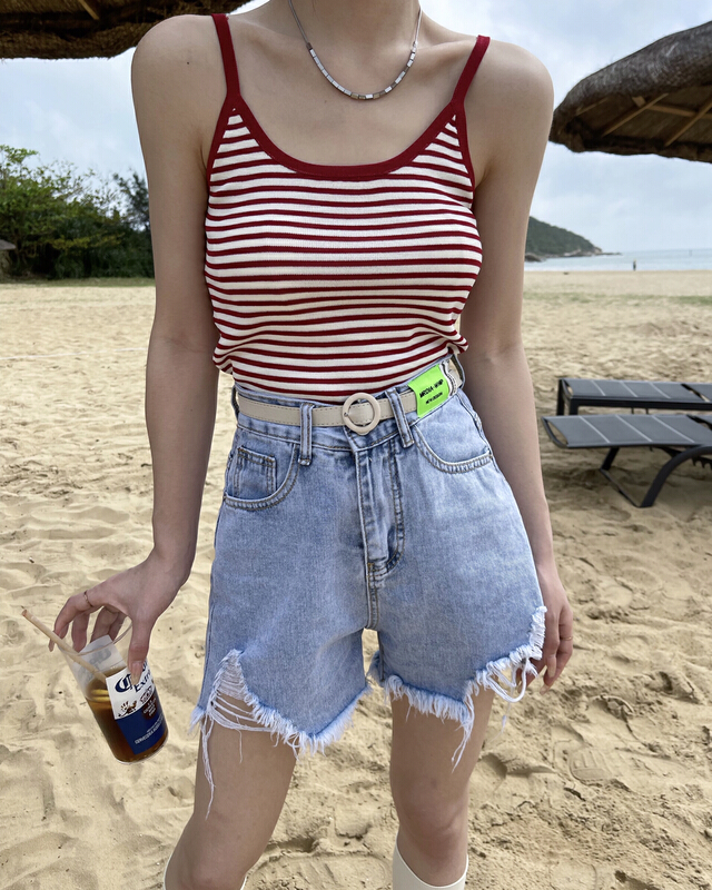 New year in early spring! [woshang woshang] letter label high waist rough denim shorts 1091# XYJ