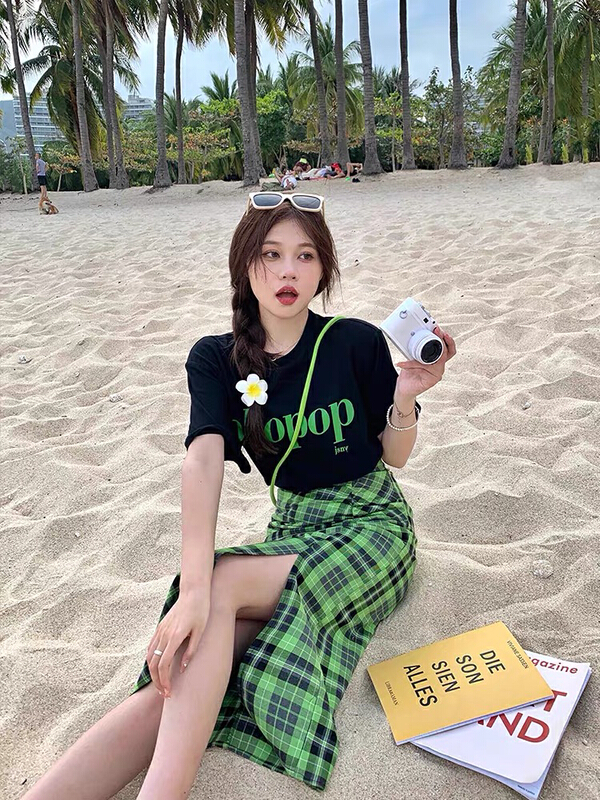 [jun.t] letter printed short sleeve T-shirt + slit slim skirt set 5996# PCZ