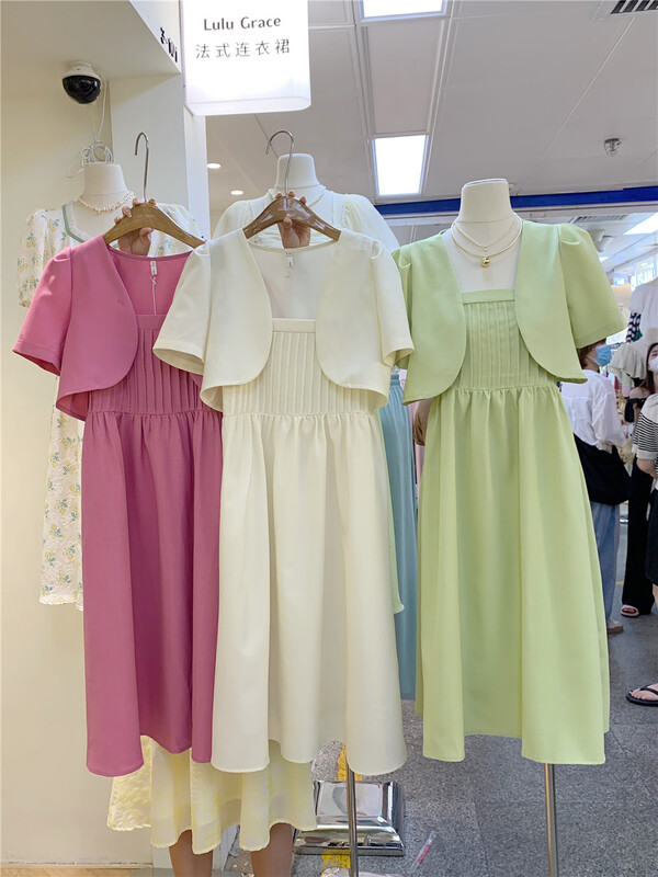[Lulu grace] Korean style short coat + sling Pleated Dress Set 6352# zjy