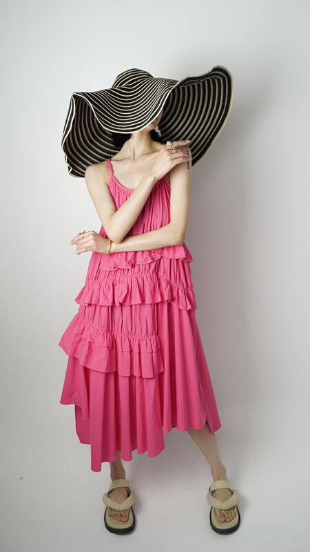 [d.two D2] simple and versatile suspender dress 2203006# CSX
