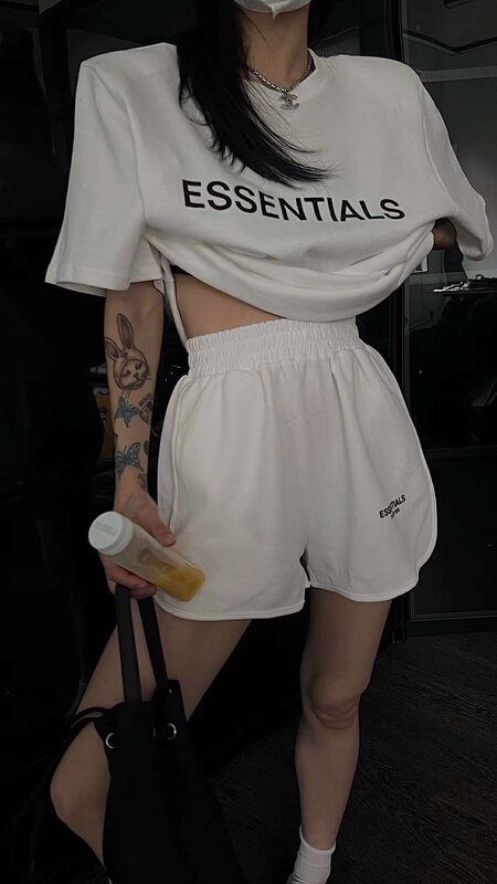[Chenyi] letter printing fashion short sleeved T-shirt + slim casual Shorts Set (excluding necklace) 991# XYY