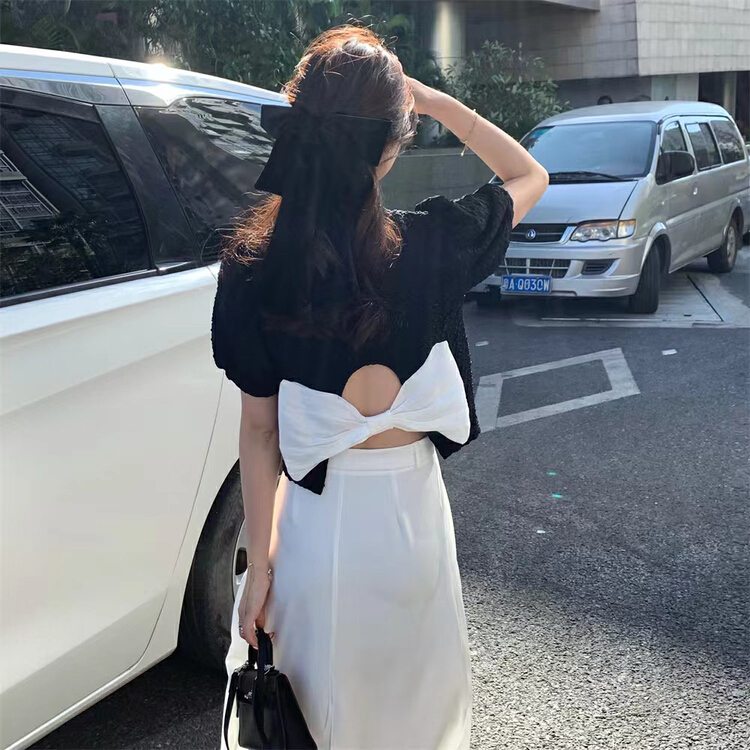 [Moco Moco] foreign style bow decorative hollowed out blouse 2221-1# PCZ