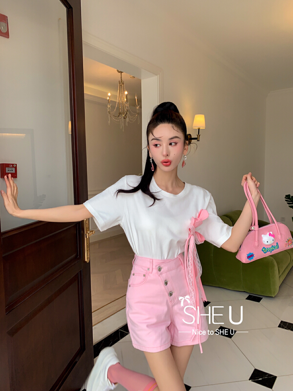 New in early summer! [she u] French lace rose short sleeve T-shirt (non detachable Rose) c80603# cqw