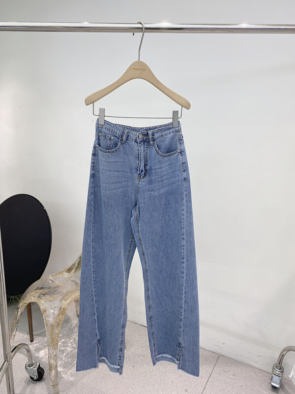 New in early summer! [Yang lotus] Vintage straight slit jeans s12240124# ozq