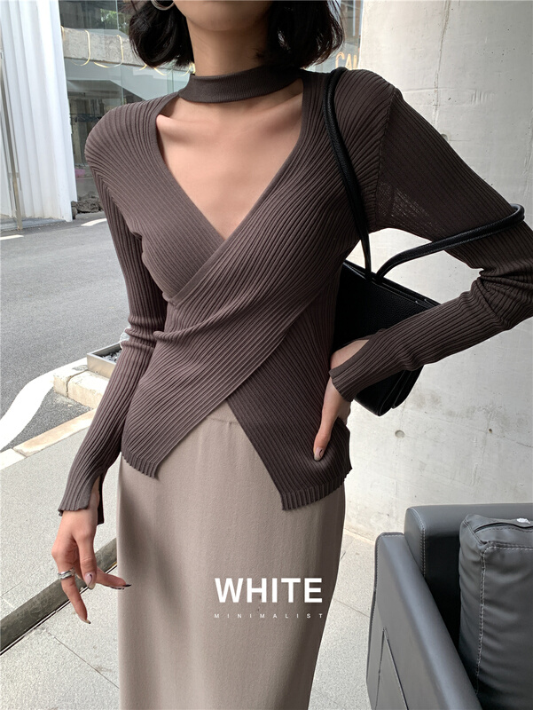 [white] V-neck slim knit 88261# XYJ