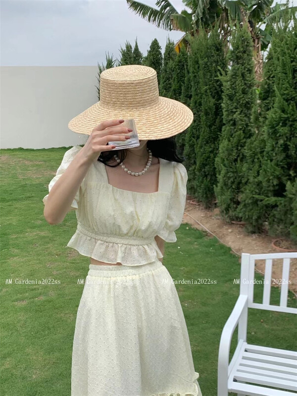 New in early summer! [am] simple solid color square neck blouse + Korean slim solid color skirt suit 3518# JJ