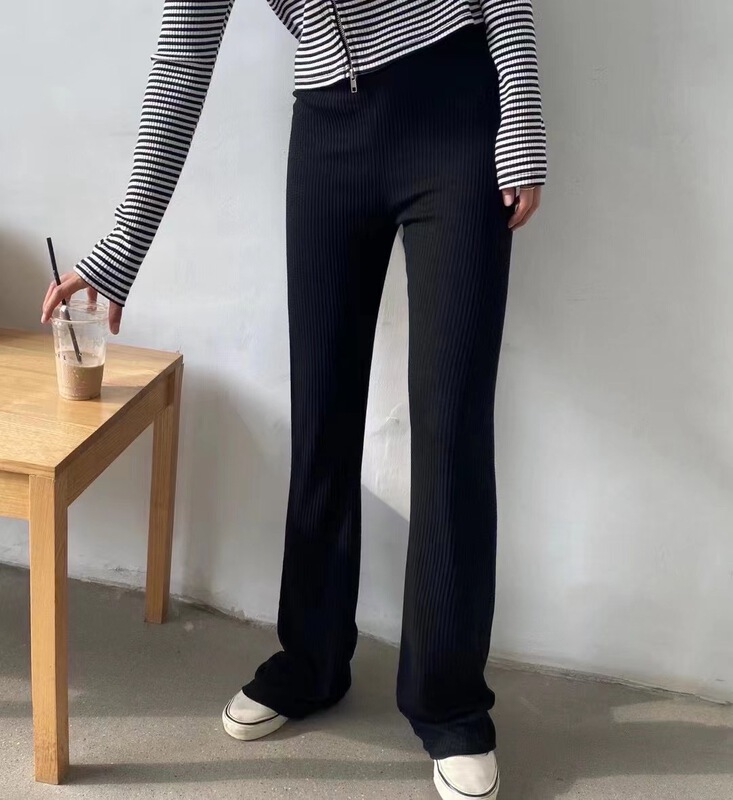 New year in early spring! Slim casual pants