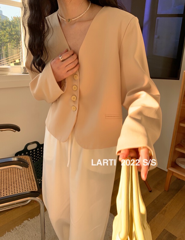 New year in early spring! [larti] V-neck single breasted suit 88807# ll