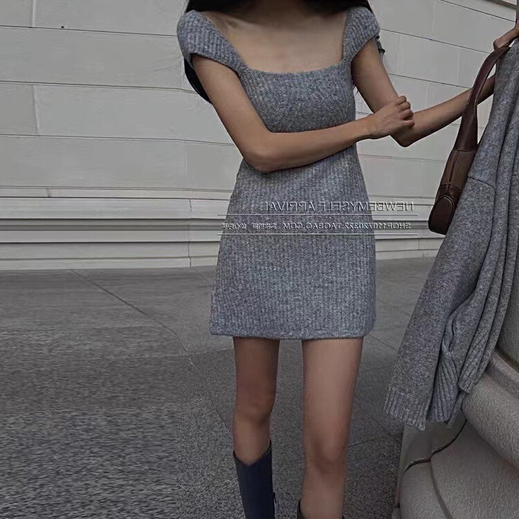 New in early summer! [x · h studio] retro French sexy square neck waist dress (dress only) 8605# ozq