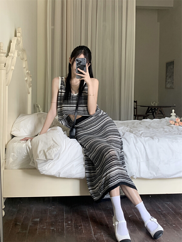 [rasion] striped versatile Vest + slim Korean skirt suit 6458# LSL