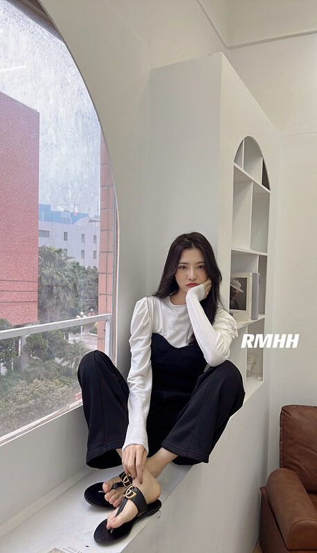 goods in stock! New year in early spring! [RM. HH] stand collar bubble sleeve clean color small shirt ys1-9013# L