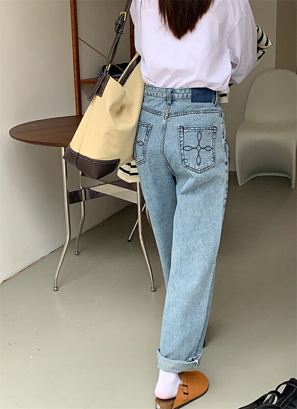 goods in stock! New year in early spring! [ten. Ten] Korean retro back pocket embroidery wide leg high waist slim jeans x063# jhy