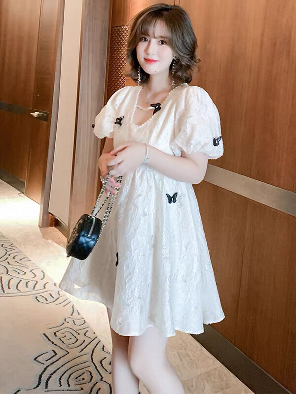 New year in early spring! [Yingying new clothes] French sweet bubble sleeve bow tie jacquard hollow out dress 6996# Cl