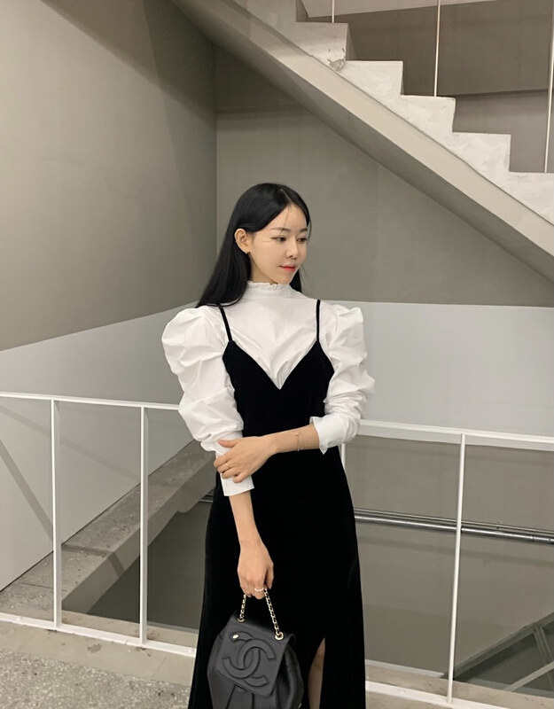 New year in early spring! [savage] Korean version foreign style lace collar bubble sleeve loose shirt e5951# jhy