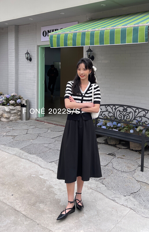 New year in early spring! [f one] simple solid color medium length versatile skirt 56076# jhy