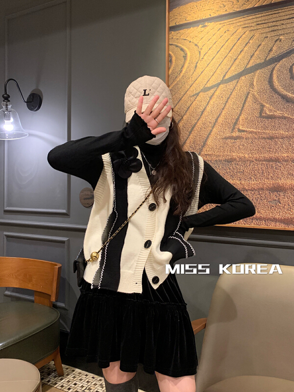 goods in stock! [Miss Korea] niche feature patchwork versatile vest (without two flowers) ys1-1662# HBx