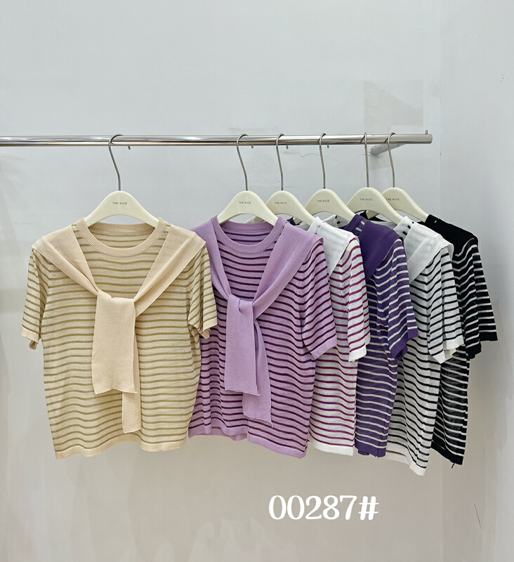 [the nice] Korean loose fake two-piece striped sweater 00287# hjy