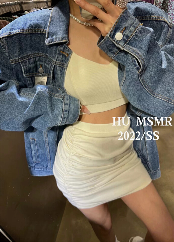 New year in early spring! [Hu] basic versatile solid color suspender Vest + Korean solid color thin pleated half suit 6500# zyh