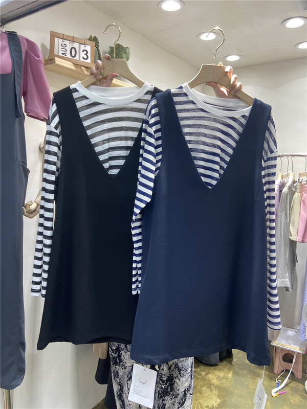 [leaf] round neck stripe long sleeve T-shirt + V-neck comfortable strap skirt set ys1-8863# L