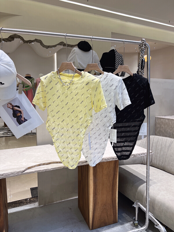 [o.shazidian] irregular letter shoulder pad short sleeve T-shirt 88030# CSX
