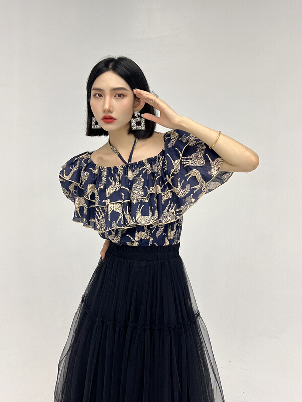 [d.two D2] Korean hanging neck, high-end temperament, slim shirt 2221186# zxl