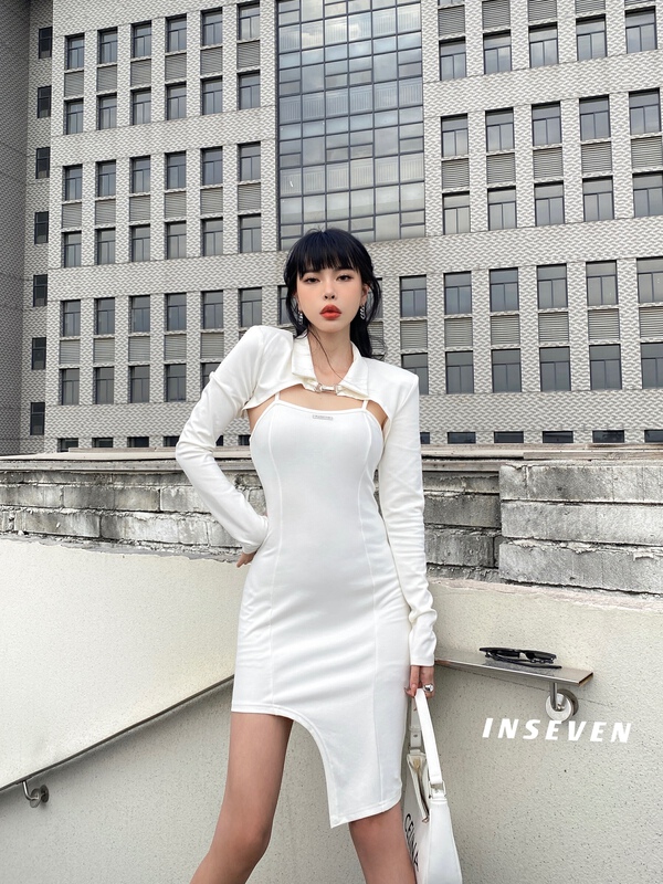 原價100.39! 【INSEVEN】小眾設計感短外套+不規則顯瘦吊帶裙兩件套裝  26137#  OZQ