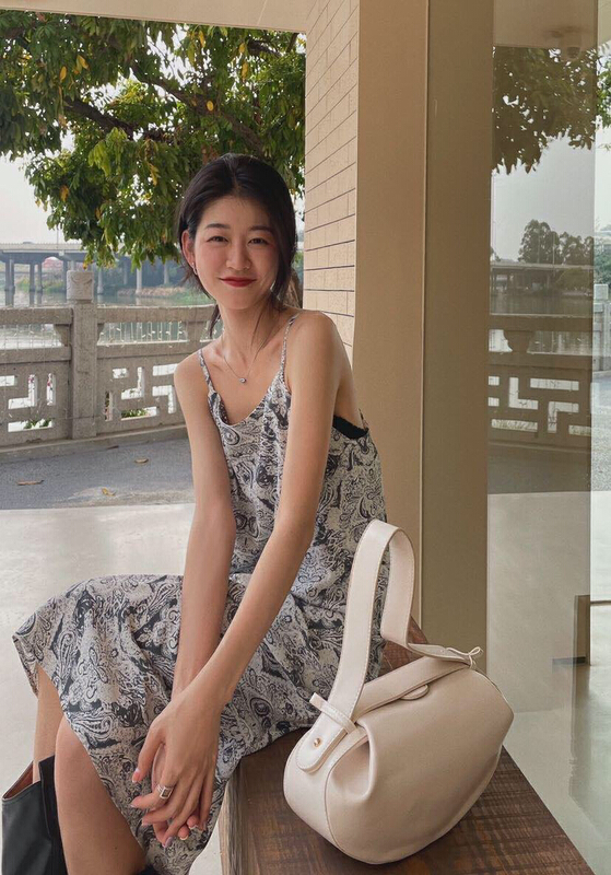 New in early summer! [soul] Korean version simple inside with printed suspender strap skirt at18076211l# CLS