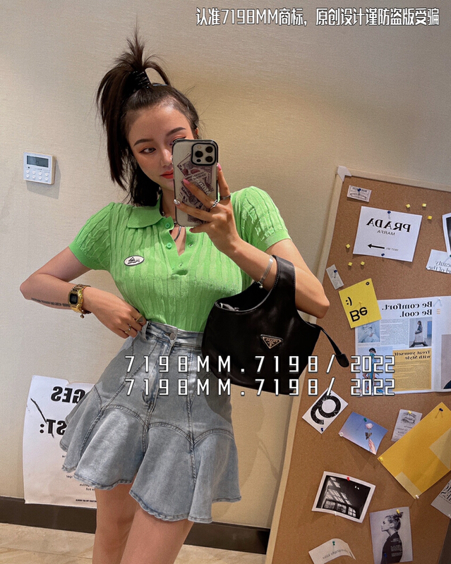 [7198] modern Spice Girl Style Lapel curly bead label fried dough twist T-shirt 6906\pcz