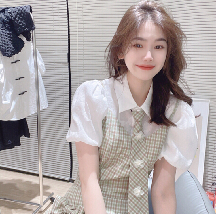 [Feimao Philippine cat] bubble sleeve net color shirt + checkered bow skirt + suspender vest suit (with tie) ym-7114# LSL