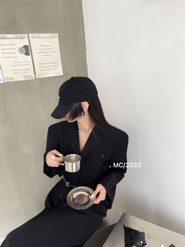 Early spring! [MC] niche design high-grade silhouette one-piece pants (with belt) 8809# XYJ