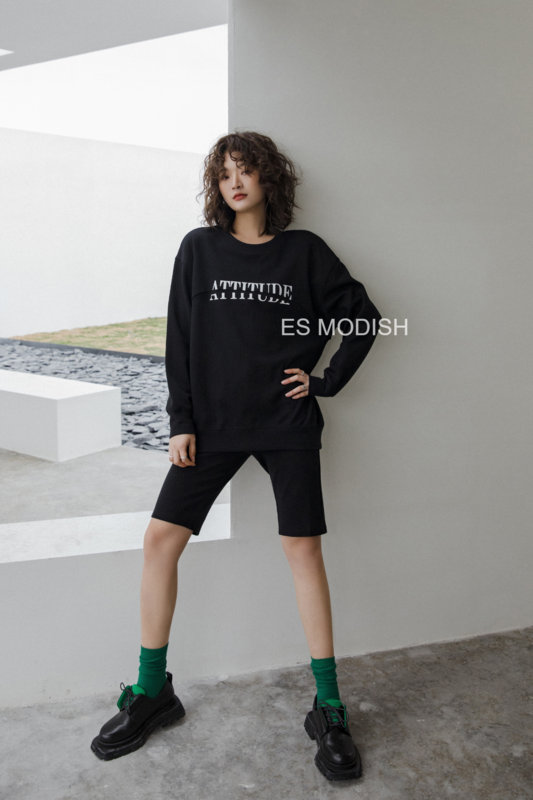 Original price 145.91! New year in early spring! [es modish] laminated fake two-piece letter sweater + sports and leisure shorts two-piece suit set1566# XYJ
