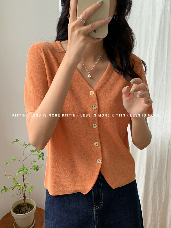 New in early summer! [Kittin] simple temperament V-Neck Sweater 161# XYY