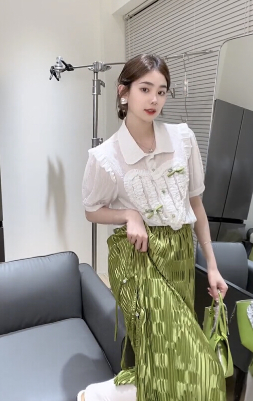 New in early summer! [JH] small fragrance bow decorative top + pleated slit skirt two piece suit 41389# PCZ