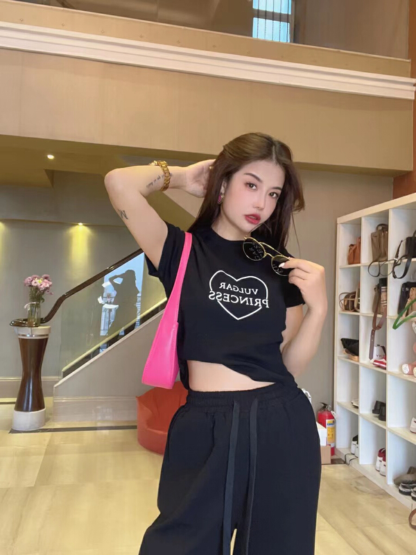 New in early summer! [Yuanxi] caring slim short sleeve T-shirt 605a# LSL