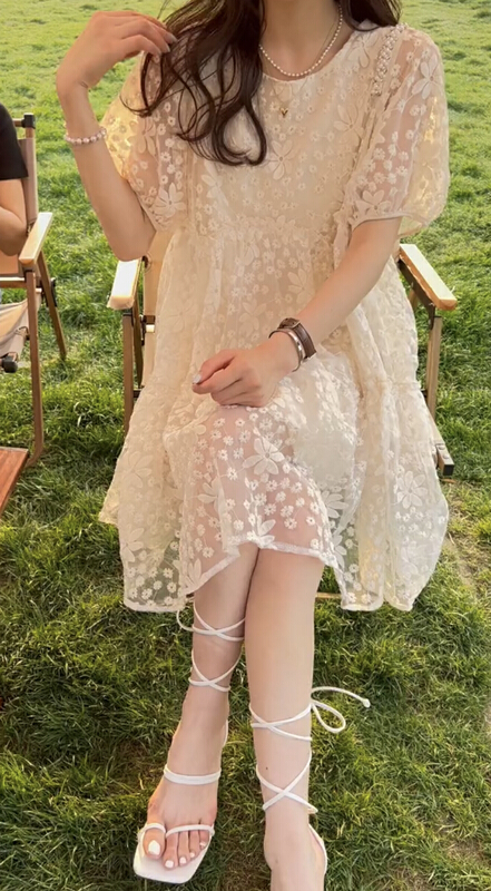 [JZ] embroidered dress with lace sleeves (JH # new dress)