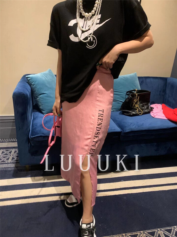 初夏上新!【LUUUKI】字母高腰刺繡半身裙  28019#  OZQ