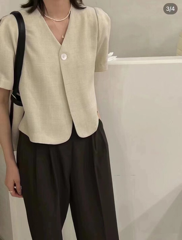 [larti] V-neck fashion Korean short coat 8239# ll