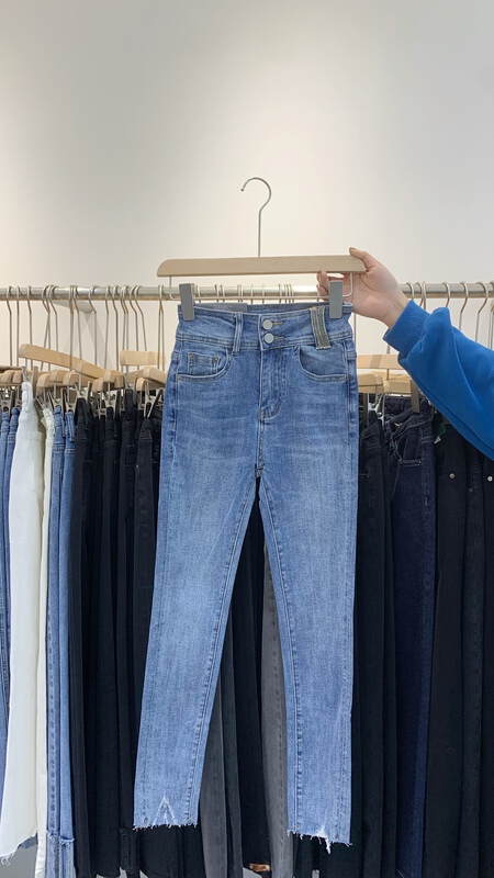 Early spring! [T.H] Korean slim and versatile small leg jeans 16220# LSW