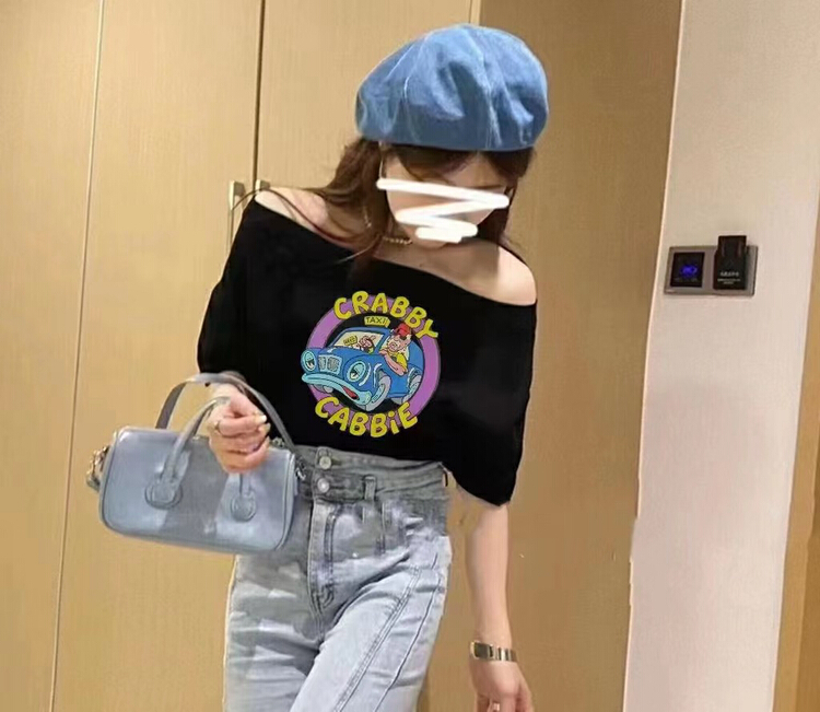 [Moco Moco - xiaoa family] car print versatile fashion short sleeve T-shirt 819# PCZ
