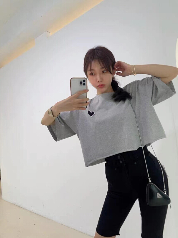 [ruru-clutching] fashionable and versatile short sleeve T-shirt with love pattern (T-shirt only) ys1-6332# WPL