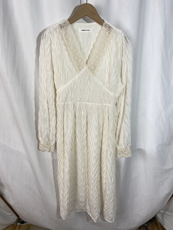 New in early summer! [Yi show shop] V-neck light mature style gentle aging dress ys1-933# Cl