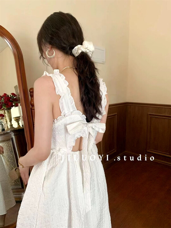 New year in early spring! [Luoyi] bandage backless suspender dress 9393# L